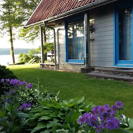 Holiday home Blue Bird *